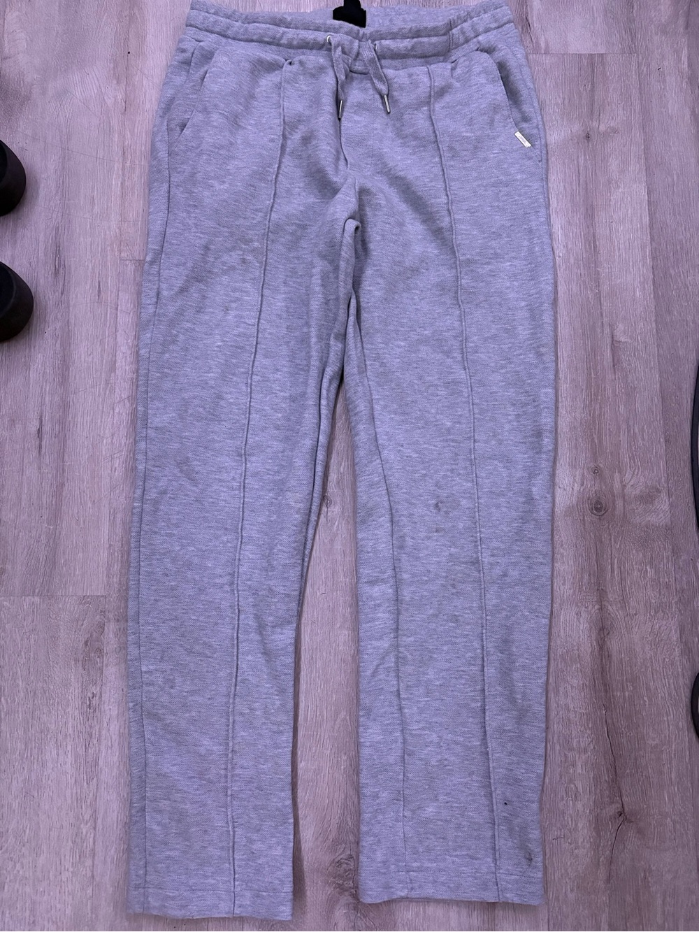 H&M women’s Heather Gray Sweatpants with Drawstring